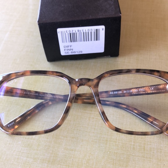 DIFF Blue Light Computer Glasses - Picture 8 of 10